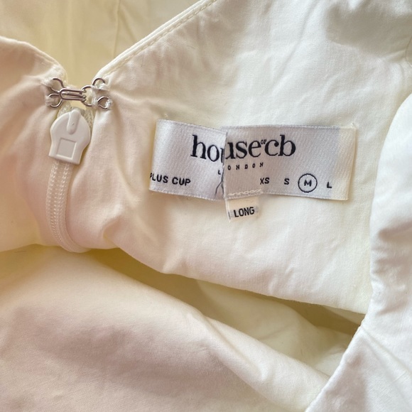 Medium LONGER Fuller Cup HOUSE OF CB 'Florianne' Ivory Bow Mini Dress white NWOT - Picture 5 of 13